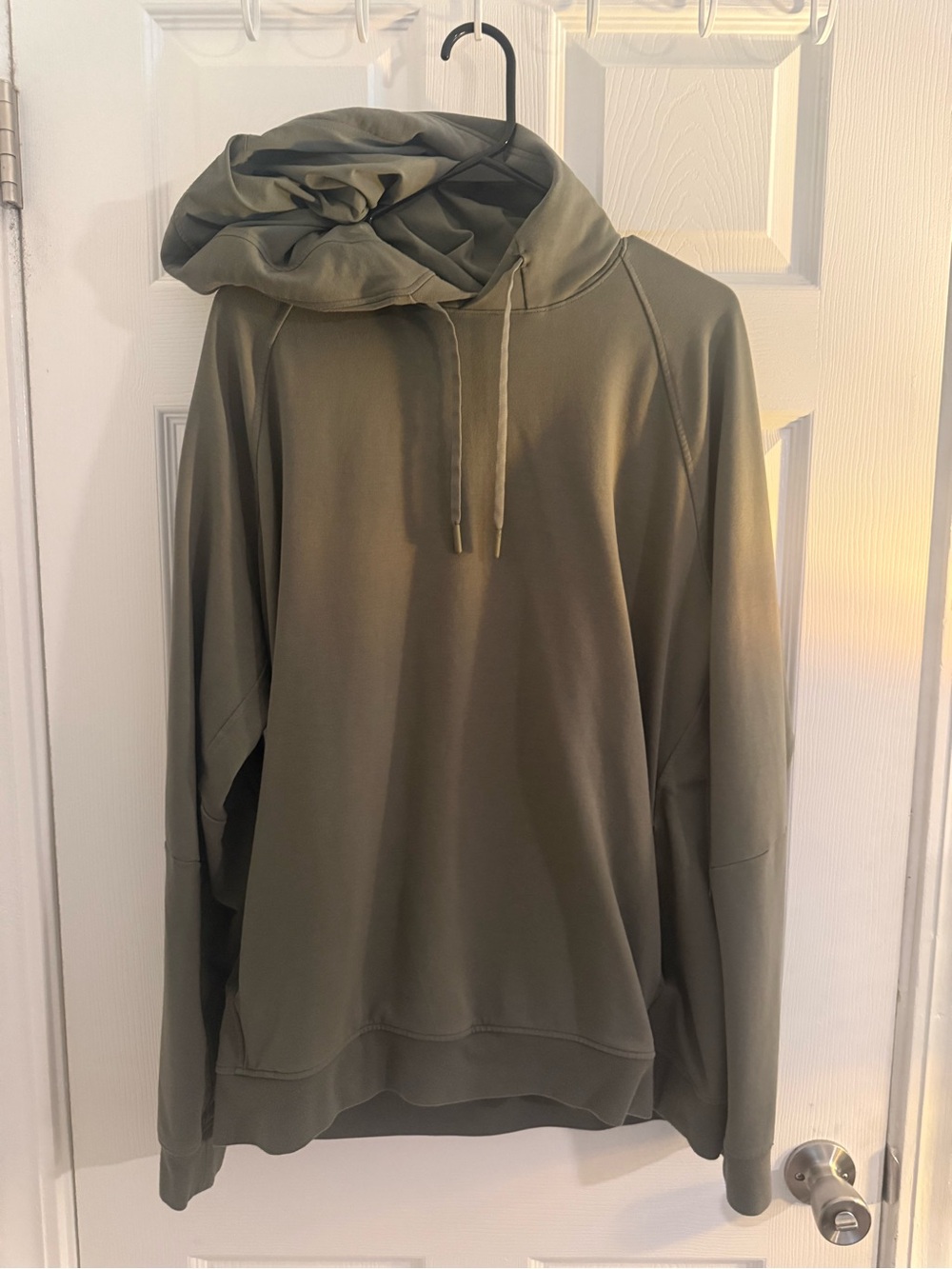 Lululemon Men’s Smooth Spacer Classic-Fit Pullover Hoodie